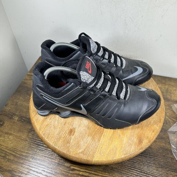 Nike Shox NZ Shoes Mens Size 11 Running Athletic Sneakers 633631-026 main image 4